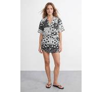Warehouse Women's Mono Scarf Print Short | Size: 14 Warehouse Mono 14