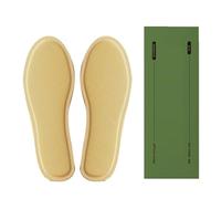 Warmer for the feet, equipment with long-lasting heat release for cold