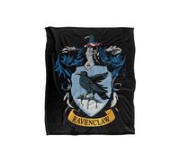 Warner Brothers Harry Potter Ravenclaw Crest Blanket 152 x 127 cm in White Warner Brothers White 152 x 127 cm