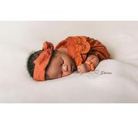 Watch Me Grow Package - Newborn Children’s Portrait 6 months Cake Smash & Splash with ONE Digital Image