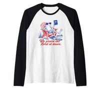 We Praise The Lord At Dawn Frog Christian Funny Raglan Baseball Tee