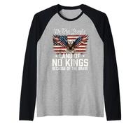 We The People Land of No Kings - Patriotic 4th July Raglan Baseball Tee