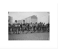 Wee Blue Coo VINTAGE PHOTOGRAPH SPORT CYCLING EVENT LISBON PORTUGAL FRAMED ART PRINT MOUNT B12X3787