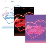 WEI - WEI [ PART.1 FIRST LOVE ] 4th Mini Album ( START OF LOVE / FALLING IN LOVE / LOVE WITH RUI - RANDOM Ver. ) ( In D+Photo Book+Holder+Folded Poster(On Pack)+Film Photo+ETC )