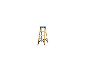 Werner Fibreglass Swingback Stepladder - 4 Tread