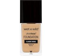 Wet n Wild Photo Focus Mattifying Liquid Foundation Shade Classic Beige 30 ml