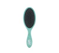 WetBrush Original Detangler Hair Brush with Ultra Soft Intelliflex Bristles to Gently Separate Knots With Ease, Does Not Rip Hair, For All Hair Types, Disney Ultimate Princess Collection, Moana