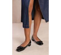 Where's That From 'croatia' Wide Fit Pump With Bow Detail In Black Black 4E