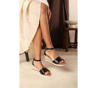 Where's That From Women's 'Rosetta' Wide Fit Round Toe Espadrille Wedge Sandals in Black | Size: 8E Where's That From Black 8E