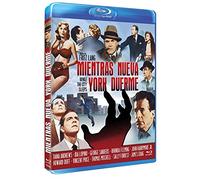 While The City Sleeps (Spanish Release) Mientras Nueva York Duerme