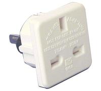 White 7.5 A Travel Adaptor (UK to Australian/US)