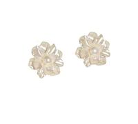 White flower pearl earrings