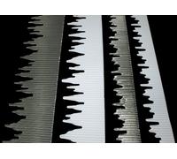 White Icicles Bordette 70mm x 7.5M long x 2 off. For noticeboards, class display, crown making and many more festive sparkly art activities