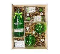 Whitley Neill Gin Gift Set Hamper Complete With 2 Matching Green Gin Glasses, Tonics & Belgian Chocolates - Gift Boxed Gin Gift For Him and Her (Aloe & Cucumber)