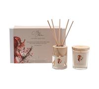 Widdop Meg Hawkins Squirrel Candle & Diffuser Gift Set - Woodland Mini Candle with Reed Diffuser - Red Berry & Fir Scent - Rustic Country Style Home Fragrance Gift Box