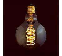 William & Watson LED Bulb E27 ES Dimmable Edison Screw Filament Retro Light Bulb with Large G95, Globe Amber Glass, 2200K Warm White Light Color 6W (Equivalent to 50W) [Energy Class A]