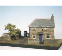 Wills Kits CK10 Farm cottage scene by Wills