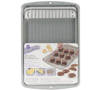 Wilton Bake-N-Coat Set