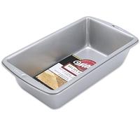 Wilton Large Loaf Tin, Recipe Right, Non Stick, 23.5cm x 13cm x 7cm (9.25in x 5.25in x 2.75in)