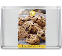 Wilton Performance Pans Oblong Cake Tin 53x38 cm: Anodised Aluminium Baking Tin for Cakes, Casseroles and Even Pizza - 53x38x3 cm