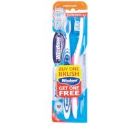 Wisdom Regular Plus Medium Toothbrush - 2 pcs