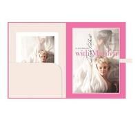 With Marilyn, Deluxe: An Evening 1961 by Kirkland, Douglas (2013) Hardcover