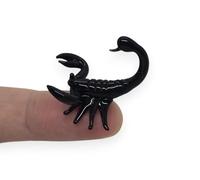 WitnyStore Tiny 1⅜" Long Black Scorpion Figurine - Miniature Hand Blown Glass Scorpions Arachnid Arthropod Invertebrate Insects Colorful Crystal Animals Decorative Collectible Figurines Décor Gifts