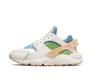 (WMNS) Nike Air Huarache SE 'Sun Club' DQ0117-100 7.5
