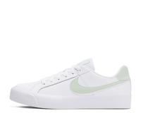 (WMNS) Nike Court Royale 'White Green' AO2810-111 7.5
