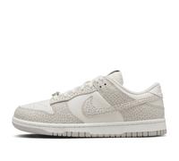 (WMNS) Nike Dunk Low Safari 'Light Smoke' FV6516-001 10.5
