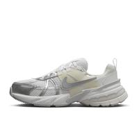 (WMNS) Nike V2K Run 'Metallic Silver' FD0736-104 12.5