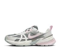 (WMNS) Nike V2K Run 'Pink Foam' HQ4046-001 5
