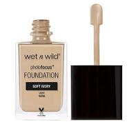 Wet n Wild Photo Focus Mattifying Liquid Foundation Shade Soft Ivory 30 ml
