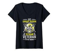Womens 1st Cavalry Division - Proud Vietnam Veteran Grandpa V-Neck T-Shirt