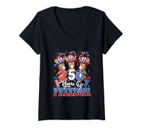 Women's 250th Freedom 4th of July US Flag Three Cute Mule Farmer V-Neck T-Shirt