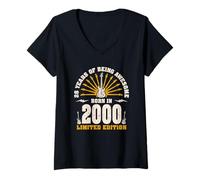 Womens 26th Birthday 26 Year-Old Guitarist Guitar Lovers Born 2000 V-Neck T-Shirt