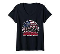 Women's 60 Years Old Vintage 1966 Ltd Edition 60th Birthday America V-Neck T-Shirt