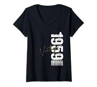 Womens 66th Birthday Man Woman 66 Years 1959 Decoration Fun V-Neck T-Shirt