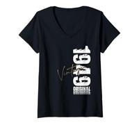 Womens 77th Birthday Man Woman 77 Years 1949 Decoration Fun V-Neck T-Shirt