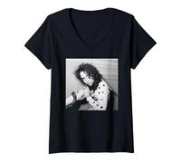 Womens Alice Cooper In 1971 With Snake Love It To Death Tour V-Neck T-Shirt