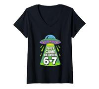 Womens Alien UFO Abduction They Came Between 6 7 Retro Sci Fi V-Neck T-Shirt