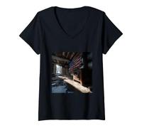 Women's American Flag Rustic Cabin Winter Cabin V-Neck T-Shirt