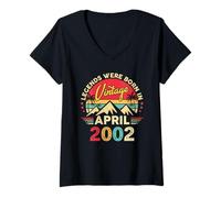 Women's April 2002 Retro Sunset Classic 24-Year-Old 24th Birthday V-Neck T-Shirt