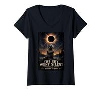 Women's August 12 Astronomy Lover Raccoon Watching The Eclipse V-Neck T-Shirt