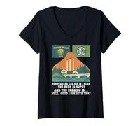 Womens Bend Oregon Retro-Vintage Mountains & Beer for Nature Lovers V-Neck T-Shirt