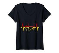 Womens Berlin Skyline German Heartbeat Germany Fan I Love Berlin V-Neck T-Shirt