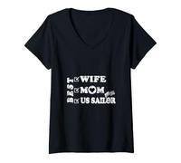 Women's Best Wife Mom US Soldier V-Neck T-Shirt