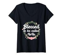 Womens Blessed to be Called Yaya Grandmother Family Love V-Neck T-Shirt