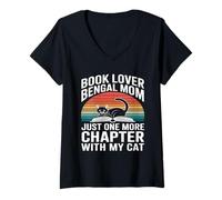Women's Book Lover Bengal Mom Just One More Chapter Cat V-Neck T-Shirt