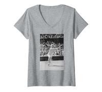 Womens Boris Becker At The Wimbledon Tennis Men's Final 1985 V-Neck T-Shirt